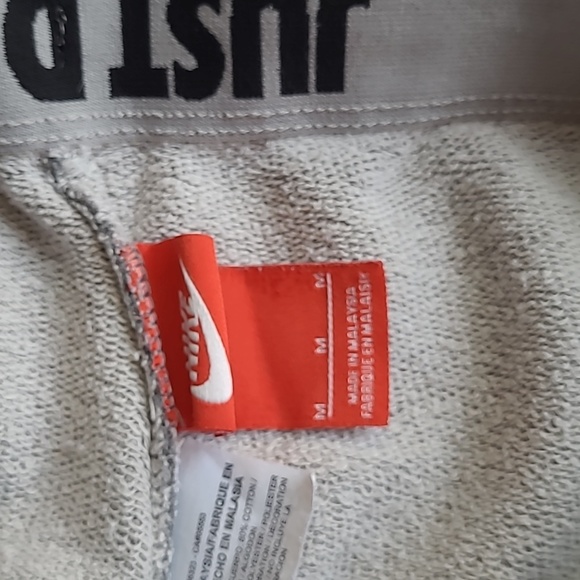 Nike | Light Weight Jogger Pants | Size Medium | Drawstring Adjustable Waist. - Picture 6 of 8